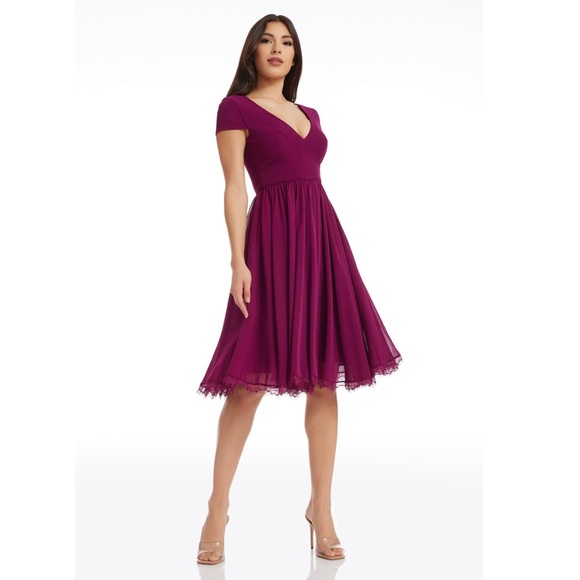 Dress The Population Corey Dark
Magenta Dress Size M Nwot - Picture 1 of 7